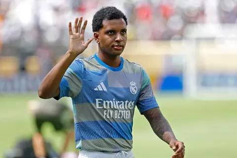 مستقبل رودريجو في ريال مدريد غامض وسط اهتمام أرسنال